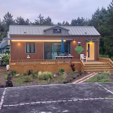 Hamdeok Pool Villa Pension 済州市 エクステリア 写真